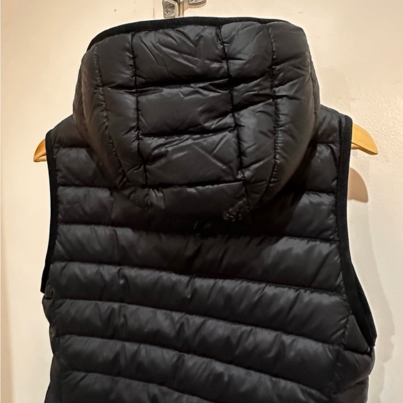 Moncler Black Down Glyco Hooded Vest [3] - Picture 7 of 14
